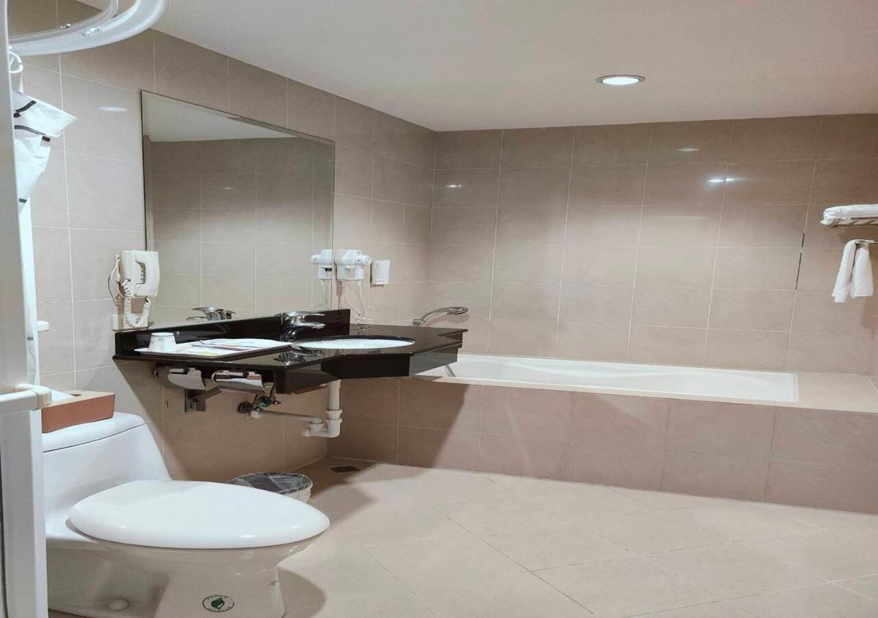 Champion Hotel Taipei Dış mekan fotoğraf