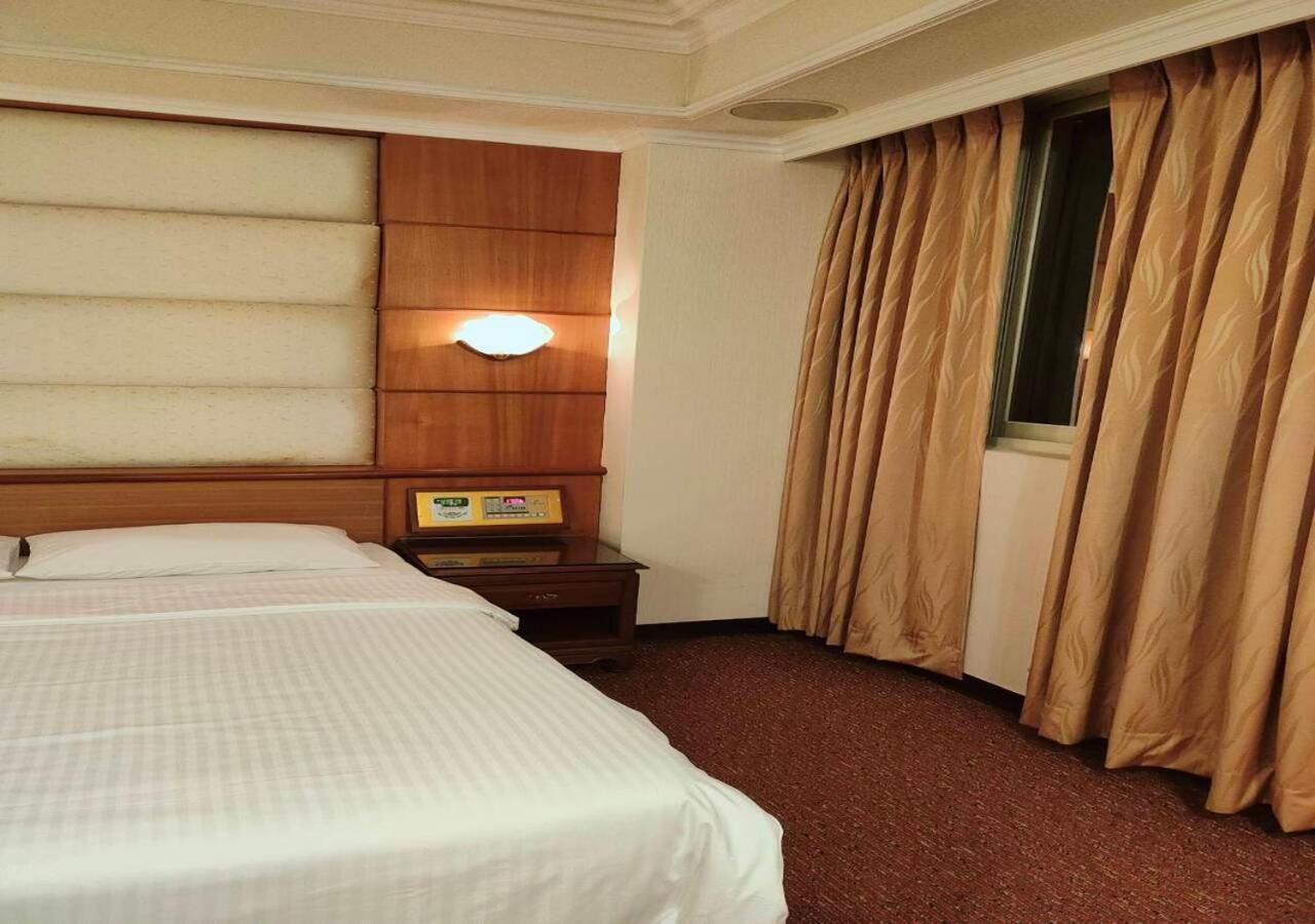 Champion Hotel Taipei Dış mekan fotoğraf